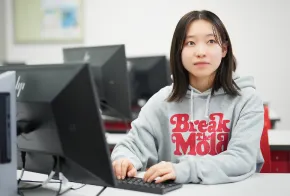 岡部樹希さん プログラミングコース