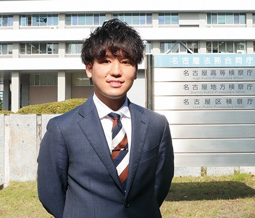 迎 優平さん