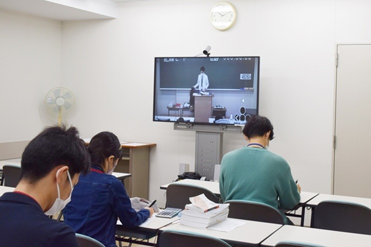 実力講師による映像授業も実践