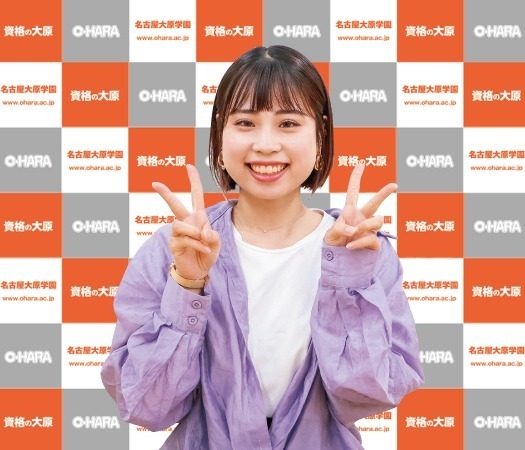 小林 綾子