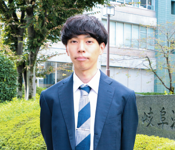 中野 清春さん