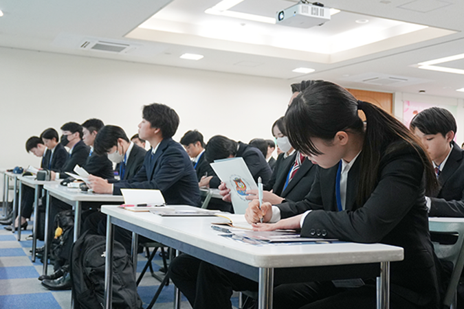 ２年制コースと１年コース