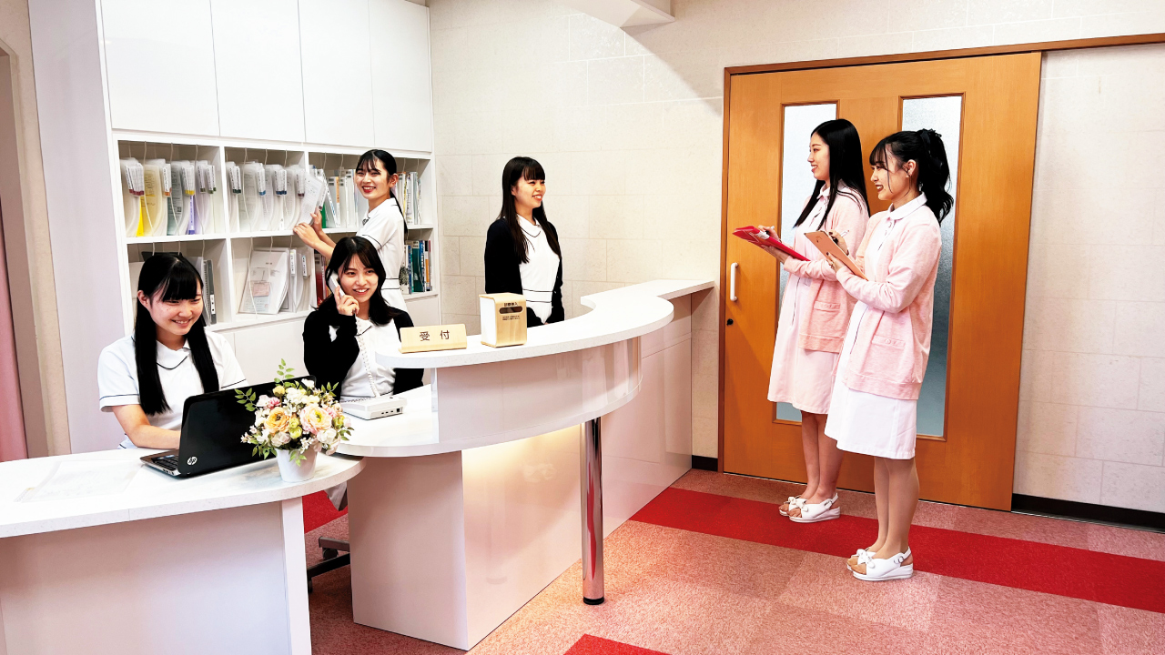 学科別ページメインビジュアル 医療事務・医療秘書