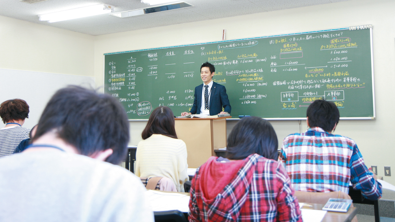 学科別ページメインビジュアル 全日制専門課程集中学習